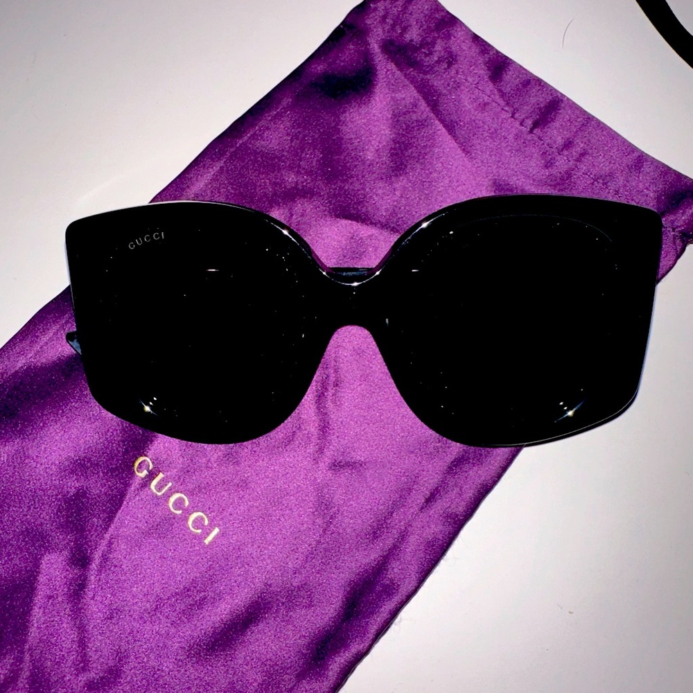GUCCI Cat-eye Sunglasses